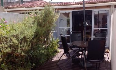 Casa en venta - 3 Dormitorios 2 Baños - Cochera - 155Mts2 - San Bernardo del Tuyú