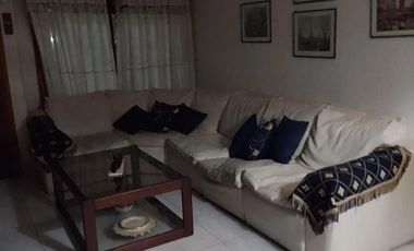 Casa en venta - 3 Dormitorios 2 Baños - Cochera - 155Mts2 - San Bernardo del Tuyú