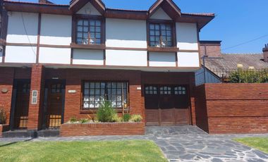 Casa en  Quilmes