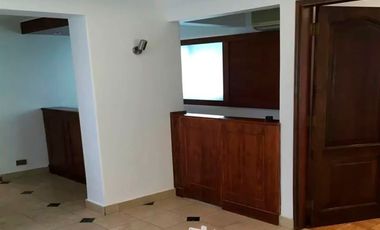 Oficina en Arriendo en Santa Lucia / Agustinas