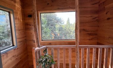 Casa con vista al lago y volcanes en Puyehue