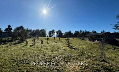 Casa con vista al lago y volcanes en Puyehue