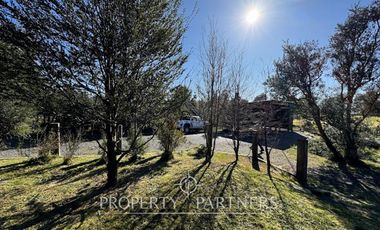 Casa con vista al lago y volcanes en Puyehue