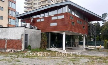 Se arrienda gran local comercial a pasos de Av. Alemania