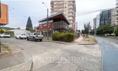 Se arrienda gran local comercial a pasos de Av. Alemania