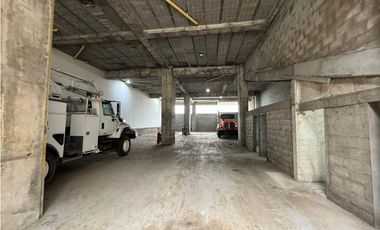Venta de Bodega Ubicada en la Variante de Caldas