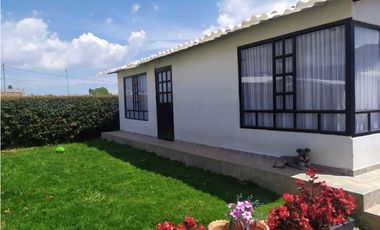 VENTA. PERMUTA CASA CAMPESTRE ZIPAQUIRA