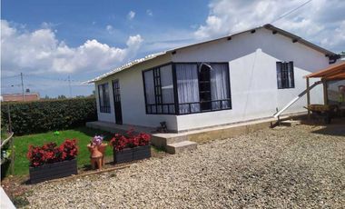 VENTA. PERMUTA CASA CAMPESTRE ZIPAQUIRA