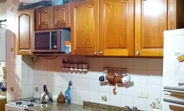 Venta de Departamento 3 ambientes con cochera y parque en Campana