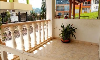 Maat vende Casa, barrio El Porvenir-Villeta. 105M2 $410Millones