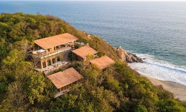 MAZUNTE , Venta casa Cuchalala