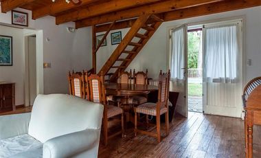 CASA CARILO - VENTA -Tucán y Enebro -USD 190.000