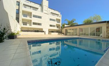 Venta de Departamento tipo Duplex de 2 ambientes en pozo en Adrogué