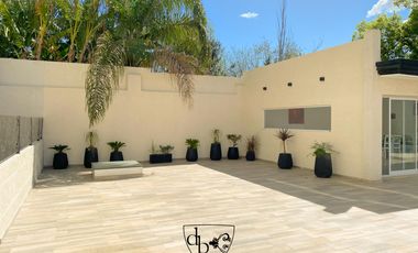 Venta de Departamento tipo Duplex de 2 ambientes en pozo en Adrogué