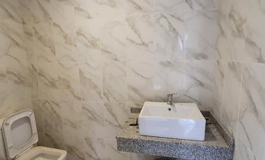 Venta de Departamento tipo Duplex de 2 ambientes en pozo en Adrogué