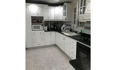 VENTA DE CASA EN PINARES