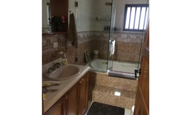 VENTA DE CASA EN PINARES