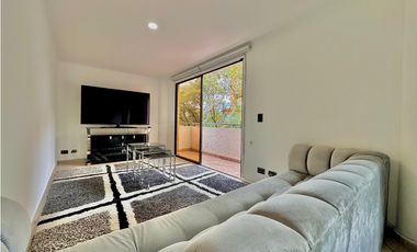 Hermosa Casa Amoblada en Arriendo Frente al Mall Amsterdam