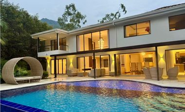 Exclusiva Casa En Balsos Un Sueño Hecho Realidad