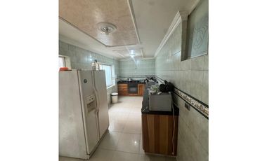 VENTA DE LUJOSA CASA 1 Y 2 PISO EN SAN JAVIER