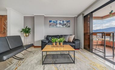 Apartamento en El Poblado, Medellín – Elegancia y Comodidad