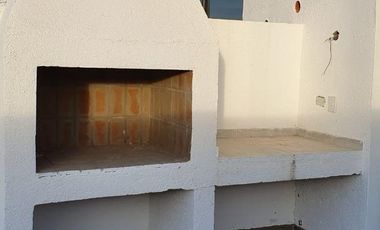 DUPLEX TRES DORMITORIOS EN VENTA, DOCTA URBANIZACION