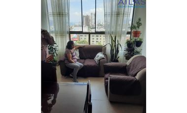 VENTA O PERMUTA DE APARTAMENTO EN BARRIO ALARCÓN BUCARAMANGA COD: 706