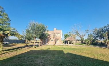 VENTA/PERMUTA - Casa - 2 dormitorios -Pileta - Country 16, Pueblo Esther