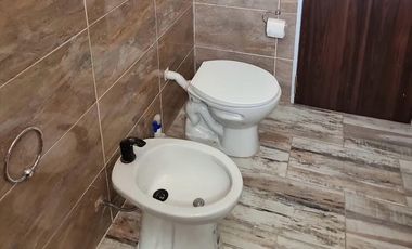 VENTA/PERMUTA - Casa - 2 dormitorios -Pileta - Country 16, Pueblo Esther