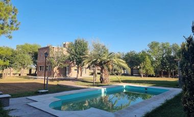 VENTA/PERMUTA - Casa - 2 dormitorios -Pileta - Country 16, Pueblo Esther