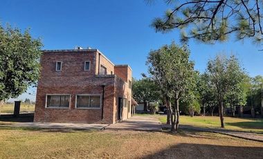 VENTA/PERMUTA - Casa - 2 dormitorios -Pileta - Country 16, Pueblo Esther