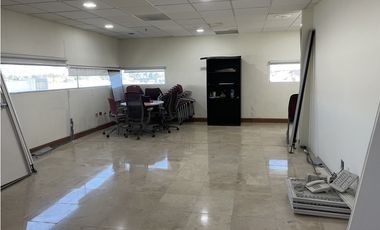 Oficina con mobiliario y servicios incluidos. Teofilo Borunda Juárez.