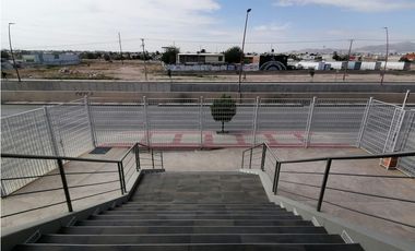 Oficina con mobiliario y servicios incluidos. Teofilo Borunda Juárez.