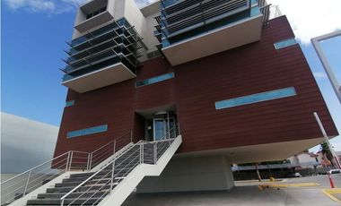 Oficina con mobiliario y servicios incluidos. Teofilo Borunda Juárez.