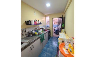 En venta casa de dos habitaciones ciudadela La Aurora Manta