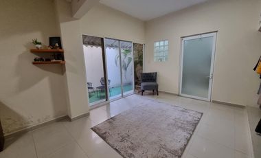 Casa en Venta en  Fracc. Junto Al Río