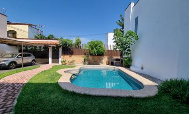 Casa en Venta en  Fracc. Junto Al Río