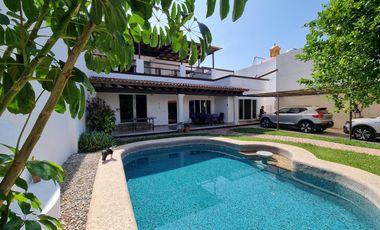 Casa en Venta en  Fracc. Junto Al Río