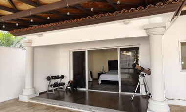 Casa en Venta en  Fracc. Junto Al Río