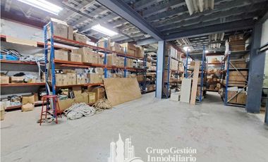 ALQUILER LOCAL 2500M2  EN TUMBAMUERTO MC