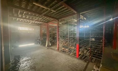 ALQUILER LOCAL 2500M2  EN TUMBAMUERTO MC