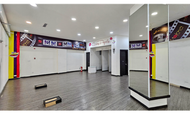 SE ALQUILA LOCAL COMERCIAL EN ALBROOK