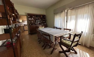 Casa para 2 Familias en venta en Temperley Este