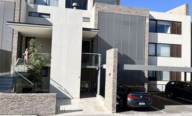 Departamento en Venta en Cercano colegio craighouse