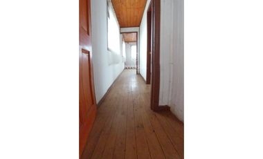 CASA CON AMPLIO TERRENO EN VILLA GENESIS LOS ANGELES