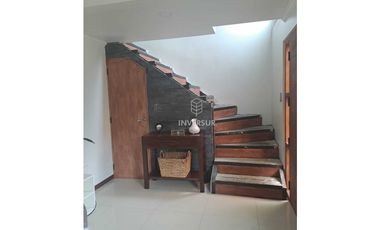 CASA DE ESQUINA ESTILO MODERNO LOS ANGELES