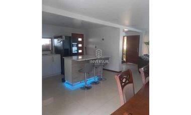 CASA DE ESQUINA ESTILO MODERNO LOS ANGELES