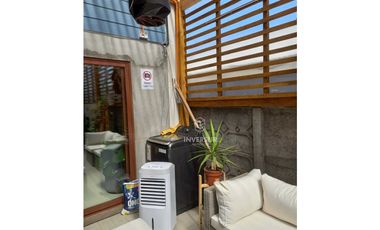 CASA DE ESQUINA ESTILO MODERNO LOS ANGELES