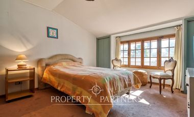Venta casa con increíble potencial. La Reina