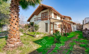 Venta casa con increíble potencial. La Reina